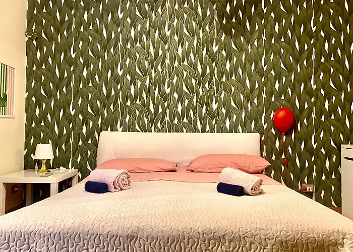 Sake Family Suite - Xl Apartment In The Heart Of The City